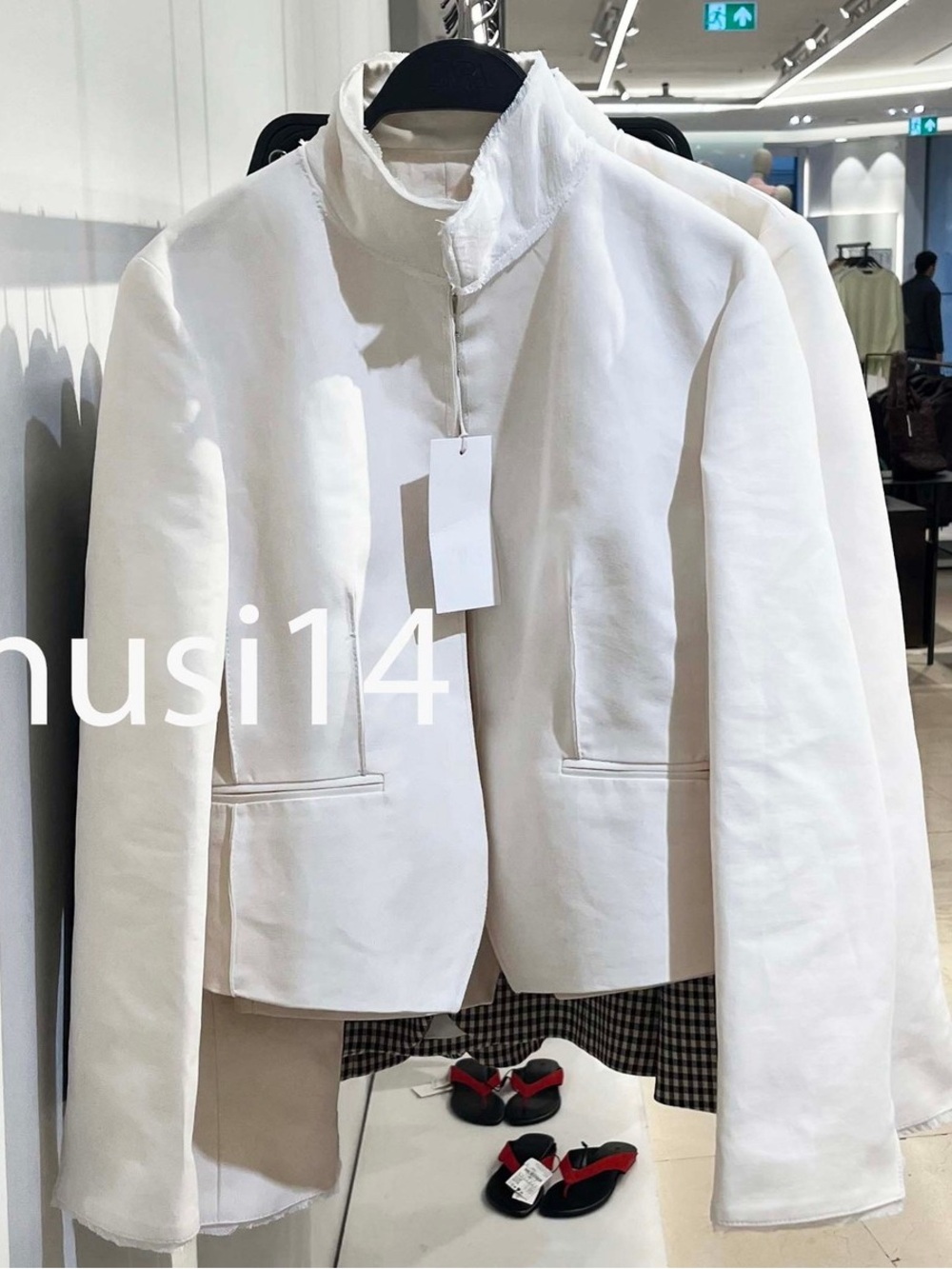 Zara NWT ZW COLLECTION
COMBINATION TAILORED
BLAZER